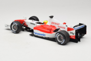 Toyota TF105 #17 R. Schumacher Panasonic Toyota Racing Showcar 2005 Minichamps 1:18 100050087 Μέταλλο - εικόνα 5 από 7