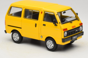 Toyota TJ110 Tianjin Huali Κίτρινο OEM 1:18 TOYOTA014 Μέταλλο - εικόνα 6 από 8