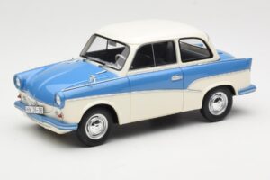 Trabant P50 Γαλάζιο Κρεμ BoS Models 1:18 BOS035 Ρητίνη
