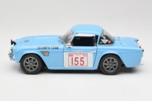 Triumph TR4 Rally Car Revell 1:18 08773 Μέταλλο - εικόνα 4 από 8