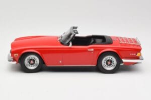 Triumph TR6 PI Κόκκινο Minichamps 1:18 155132031 Μέταλλο - εικόνα 3 από 6