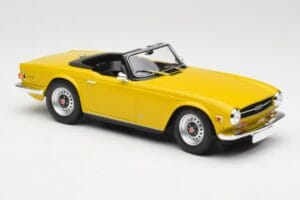Triumph TR6 RHD Κίτρινο Minichamps 1:18 155132034 Μέταλλο - εικόνα 4 από 6