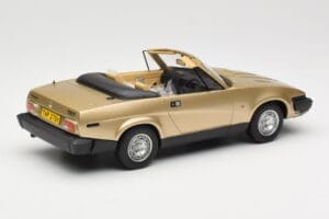 Triumph TR7 DHC Χρυσό BoS Models 1:18 BOS221 Ρητίνη - εικόνα 2 από 6
