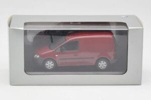 Volkswagen Caddy 2K Σκούρο Κόκκινο Minichamps 1:43 CADDY004 Μέταλλο - εικόνα 4 από 4