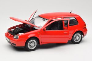 Volkswagen Golf Mk4 GTI Κόκκινο Revell 1:18 08943 Μέταλλο - εικόνα 2 από 8