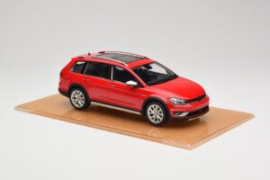 Volkswagen Golf Mk7 Alltrack Tornado Red DNA 1:18 DNA000035 Ρητίνη - εικόνα 4 από 6