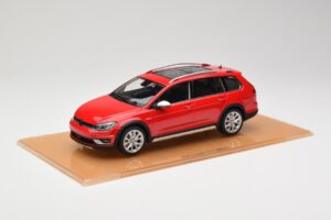 Volkswagen Golf Mk7 Alltrack Tornado Red DNA 1:18 DNA000035 Ρητίνη