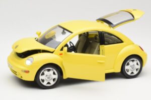 Volkswagen New Beetle Κίτρινο Bburago 1:18 BEETLE001 Μέταλλο - εικόνα 2 από 8