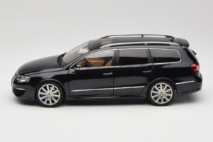 Volkswagen Passat B6 R36 Variant Μαύρο NZG 1:18 KF044-4A Μέταλλο - εικόνα 4 από 8