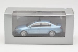 Volkswagen Passat B6 Blue Metallic Minichamps 1:43 PASSAT002 Μέταλλο - εικόνα 4 από 4