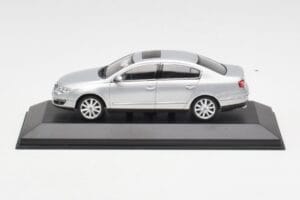 Volkswagen Passat B6 Ασημί Minichamps 1:43 PASSAT003 Μέταλλο