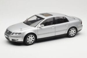 Volkswagen Phaeton D1 Silver Metallic AUTOart 1:18 79742 Μέταλλο