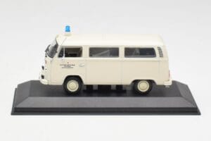 Volkswagen T2 Ambulance DRK Minichamps 1:43 400053090 Μέταλλο