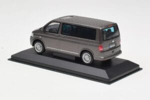 Volkswagen T5 Bus Bronze Metallic Minichamps 1:43 4039378412203 Μέταλλο - εικόνα 3 από 4