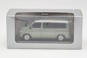 Volkswagen T5 Bus Fresco Green Minichamps 1:43 T5001-B Μέταλλο - εικόνα 4 από 4
