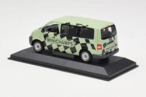 Volkswagen T5 Bus Πράσινο Minichamps 1:43 T5002 Μέταλλο - εικόνα 3 από 4