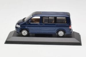 Volkswagen T5 Bus Shadow Blue Minichamps 1:43 842902102 Μέταλλο
