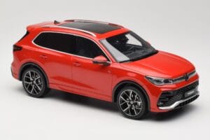 Volkswagen Tiguan eTSI R-Line Persimmon Red Metallic Otto 1:18 OT489 Ρητίνη - εικόνα 4 από 6
