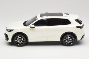 Volkswagen Tiguan R-Line Oryx White Pearl Otto 1:18 OT1219 Ρητίνη - εικόνα 3 από 6
