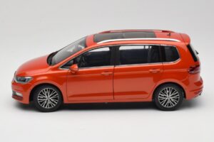 Volkswagen Touran 5T Πορτοκαλί Paudi Model 1:18 ZVE000003ORA Μέταλλο - εικόνα 4 από 8
