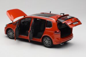 Volkswagen Touran 5T Πορτοκαλί Paudi Model 1:18 ZVE000003ORA Μέταλλο - εικόνα 5 από 8