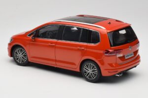 Volkswagen Touran 5T Πορτοκαλί Paudi Model 1:18 ZVE000003ORA Μέταλλο - εικόνα 7 από 8