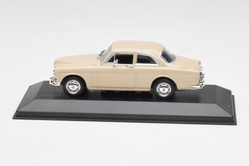 Volvo 121 Amazon Μπεζ Minichamps 1:43 940171002 Μέταλλο