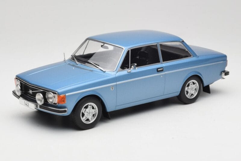 Volvo 142 Γαλάζιο MCG 1:18 MCG18444 Μέταλλο