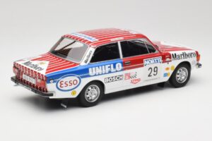 Volvo 142 #29 M. Alen / I. Kivimaki Rally 1000 Lakes 1973 MCG 1:18 MCG18528R Μέταλλο - εικόνα 2 από 6