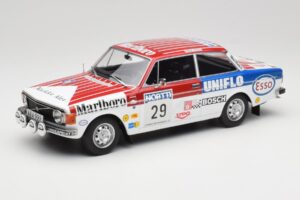 Volvo 142 #29 M. Alen / I. Kivimaki Rally 1000 Lakes 1973 MCG 1:18 MCG18528R Μέταλλο