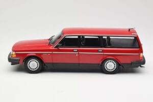 Volvo 240 GL Break Κόκκινο Minichamps 1:18 155171411 Μέταλλο - εικόνα 3 από 6