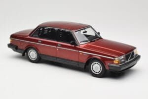 Volvo 240 GL Dark Red Metallic Minichamps 1:18 155171406 Μέταλλο - εικόνα 4 από 6