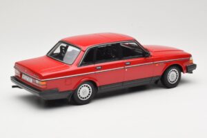 Volvo 240 GL Σκούρο Κόκκινο Minichamps 1:18 166171401 Μέταλλο - εικόνα 2 από 6
