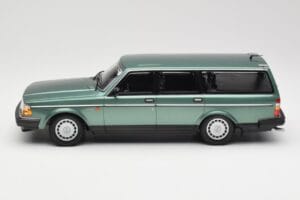 Volvo 240 GL Estate Green Metallic Minichamps 1:18 155171410 Μέταλλο - εικόνα 3 από 6