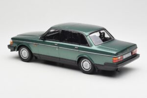 Volvo 240 GL Πράσινο Μεταλλικό Minichamps 1:18 155171400 Μέταλλο - εικόνα 5 από 6
