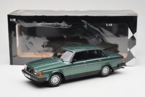 Volvo 240 GL Πράσινο Μεταλλικό Minichamps 1:18 155171400 Μέταλλο - εικόνα 6 από 6