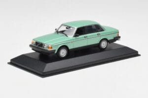 Volvo 240 GL Πράσινο Μεταλλικό Minichamps 1:43 400171402 Μέταλλο - εικόνα 2 από 4