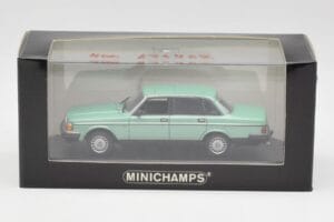 Volvo 240 GL Πράσινο Μεταλλικό Minichamps 1:43 400171402 Μέταλλο - εικόνα 4 από 4