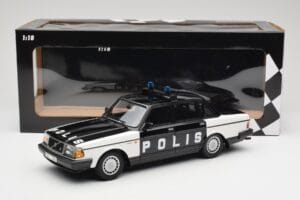 Volvo 240 GL Polis Sweden Μαύρο Minichamps 1:18 155171497 Μέταλλο - εικόνα 6 από 6