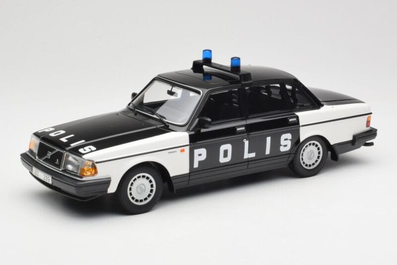 Volvo 240 GL Polis Sweden Μαύρο Minichamps 1:18 155171497 Μέταλλο