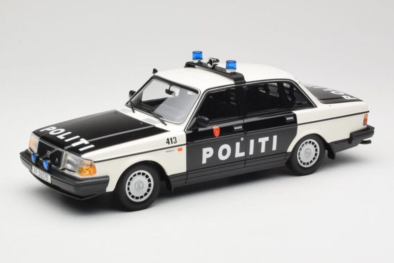 Volvo 240 GL Politi Norway Μαύρο Minichamps 1:18 155171496 Μέταλλο