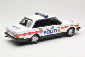 Volvo 240 GL Politi Norway Minichamps 1:18 155171491 Μέταλλο - εικόνα 2 από 6