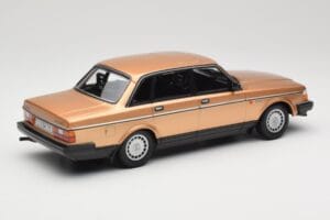 Volvo 240 GL Χρυσό Minichamps 1:18 155171405 Μέταλλο - εικόνα 2 από 6
