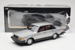 Volvo 240 GL Ασημί Minichamps 1:18 155171408 Μέταλλο - εικόνα 6 από 6