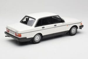 Volvo 240 GL Λευκό Minichamps 1:18 155171402 Μέταλλο - εικόνα 2 από 6