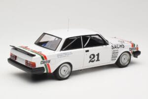 Volvo 240 Turbo #21 P. Stureson DTM Winner Wunstorf 1985 AUTOart 1:18 88592 Μέταλλο - εικόνα 3 από 8
