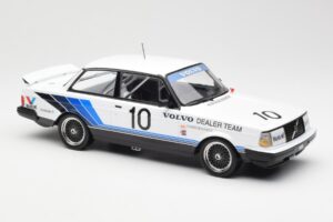 Volvo 240 Turbo #10 R. Francevic Winner ATCC 1986 IXO 1:18 18RMC176 Μέταλλο - εικόνα 4 από 6