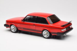 Volvo 240 Turbo Κόκκινο Custom IXO 1:18 18CMC177 Μέταλλο - εικόνα 5 από 5