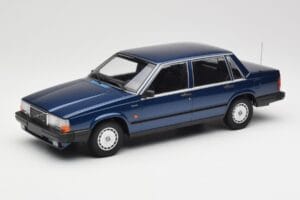 Volvo 740 GL Dark Blue Metallic Minichamps 1:18 155171701 Μέταλλο