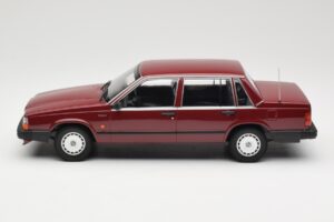 Volvo 740 GL Κόκκινο Minichamps 1:18 155171704 Μέταλλο - εικόνα 3 από 6